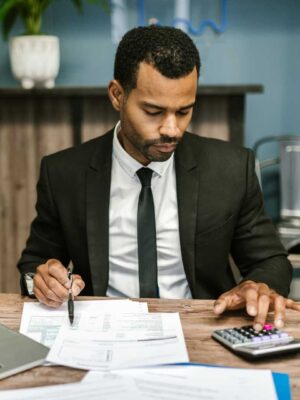 AUDITOR